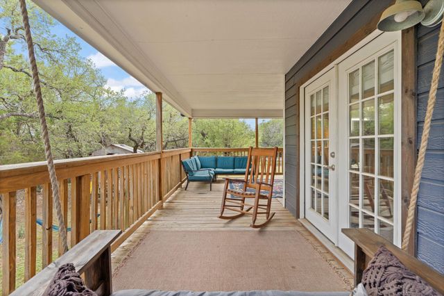 10006 Janet LOOP, Dripping Springs, TX 78620
