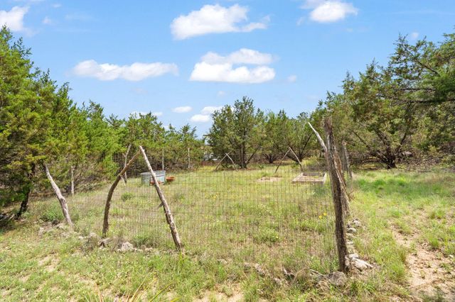 10006 Janet LOOP, Dripping Springs, TX 78620