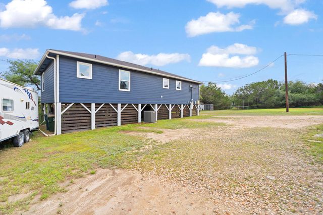 10006 Janet LOOP, Dripping Springs, TX 78620