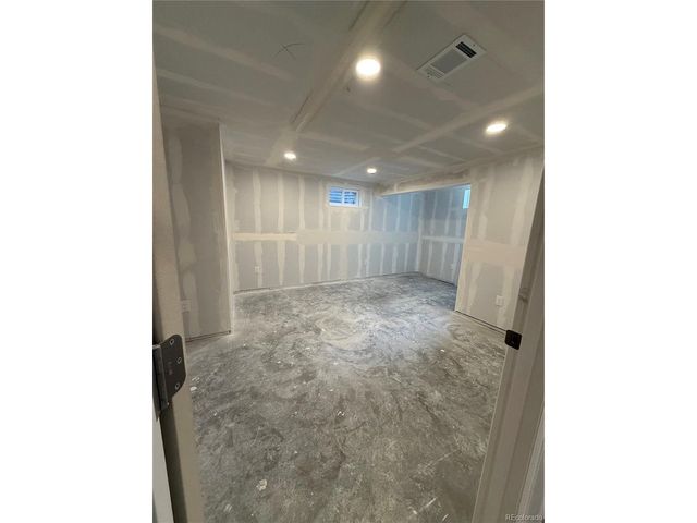 1654 Longbranch St, Strasburg, CO 80136