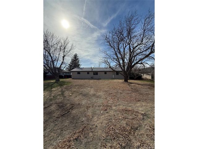 1654 Longbranch St, Strasburg, CO 80136