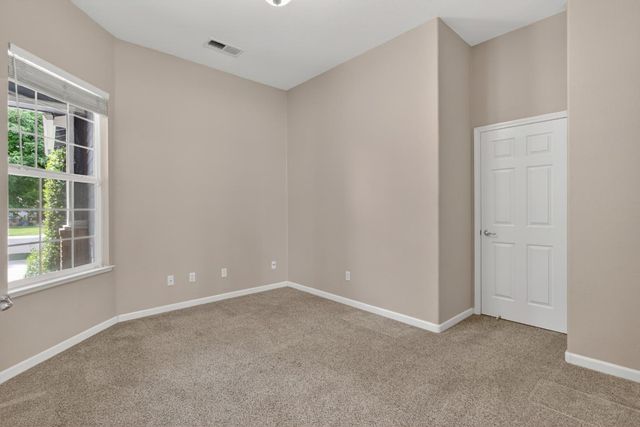 5514 Saxon Way, Riverbank, CA 95367