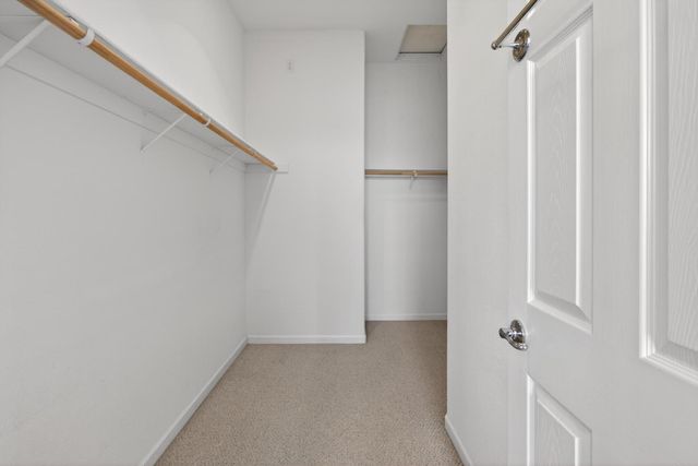 5514 Saxon Way, Riverbank, CA 95367