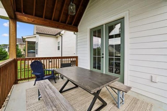 92 Hammock Dr, Winchester, TN 37398
