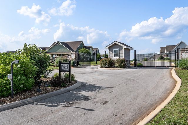 92 Hammock Dr, Winchester, TN 37398