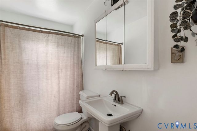 2323 Mill Rd, Henrico, VA 23231