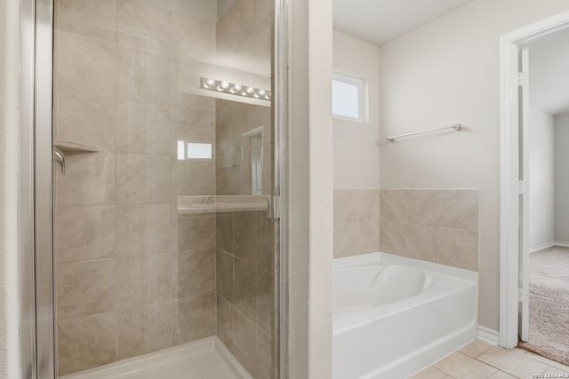 7402 Equinox Cor, San Antonio, TX 78252