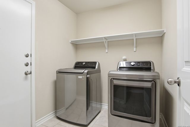 7402 Equinox Cor, San Antonio, TX 78252