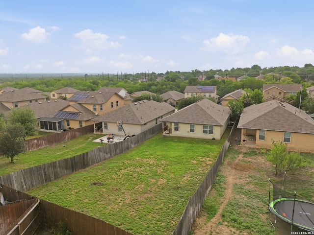 7402 Equinox Cor, San Antonio, TX 78252