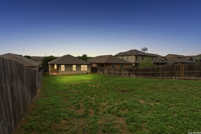 7402 Equinox Cor, San Antonio, TX 78252