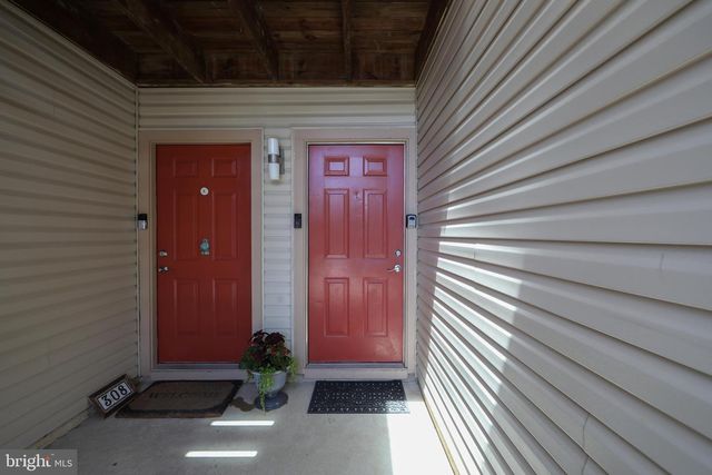 306 TAVISTOCK, Cherry Hill, NJ 08034