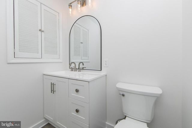 306 TAVISTOCK, Cherry Hill, NJ 08034