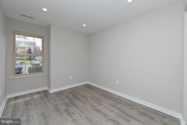 306 TAVISTOCK, Cherry Hill, NJ 08034