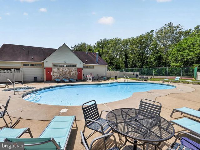 306 TAVISTOCK, Cherry Hill, NJ 08034
