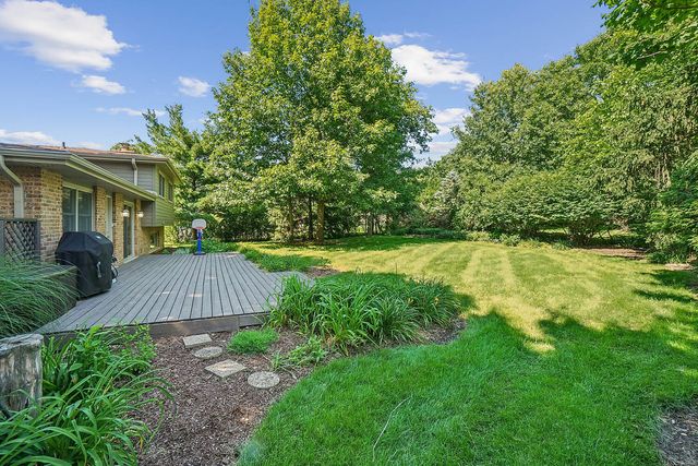 751 Tanglewood Lane, Frankfort, IL 60423