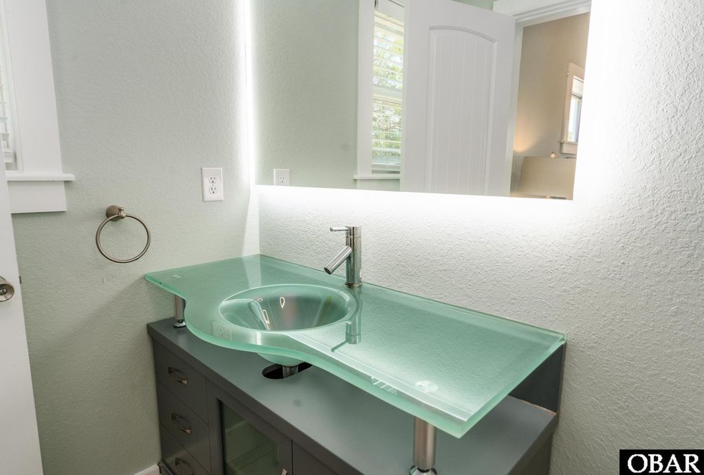 Image 31 of property listing at 1469 Ocean Pearl Road, Corolla, NC 27927