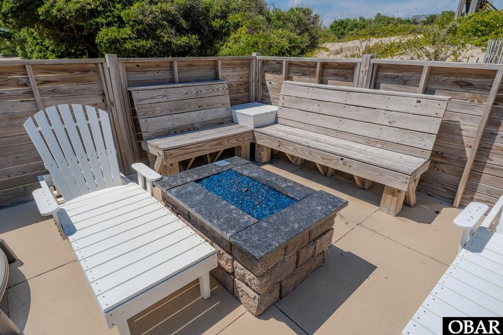 Image 49 of property listing at 1469 Ocean Pearl Road, Corolla, NC 27927
