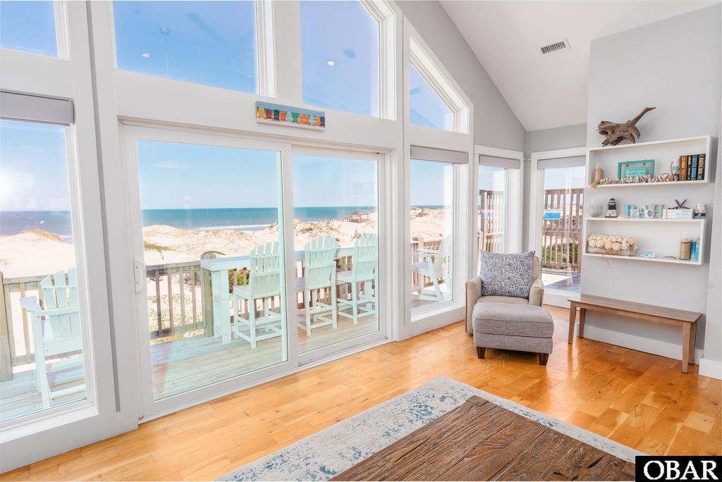 Image 10 of property listing at 1469 Ocean Pearl Road, Corolla, NC 27927