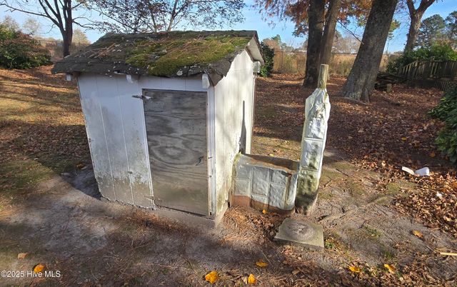 272 W Littlefield Road, Ayden, NC 28513