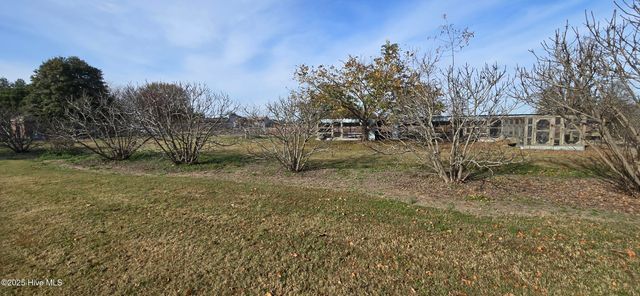 272 W Littlefield Road, Ayden, NC 28513