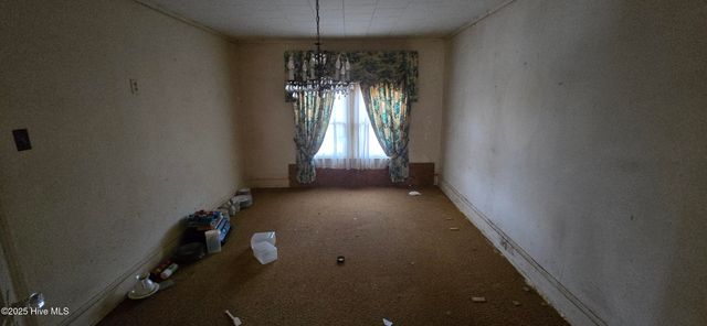 272 W Littlefield Road, Ayden, NC 28513