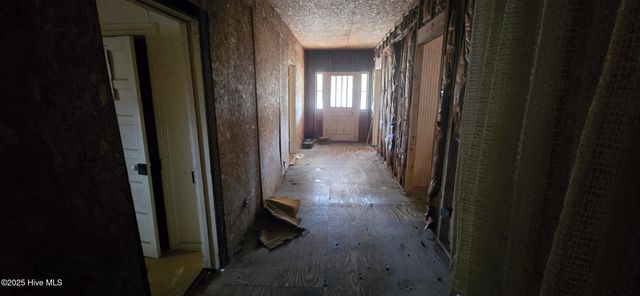 272 W Littlefield Road, Ayden, NC 28513