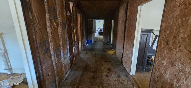 272 W Littlefield Road, Ayden, NC 28513