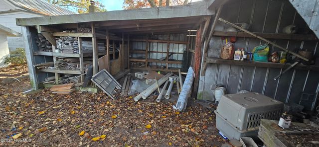 272 W Littlefield Road, Ayden, NC 28513