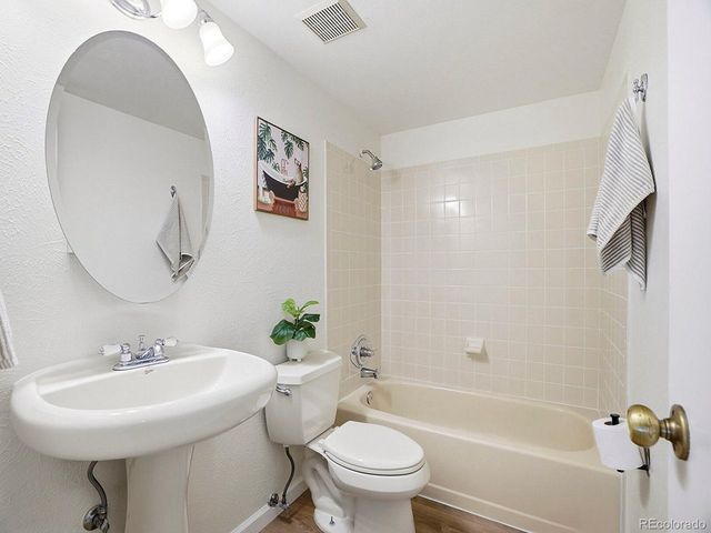 10872 W Evans Ave 3E, Lakewood, CO 80227