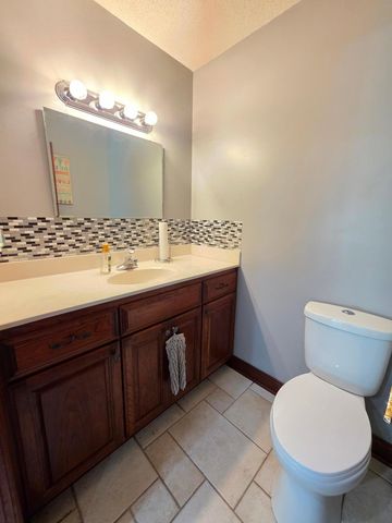 240 1st Street SW, Elgin, MN 55932