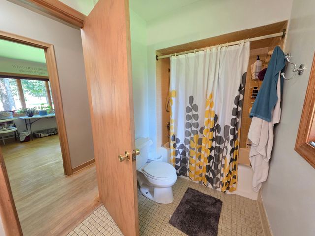 240 1st Street SW, Elgin, MN 55932