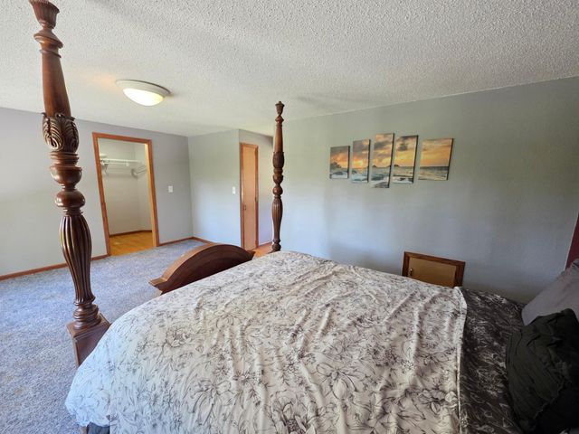 240 1st Street SW, Elgin, MN 55932