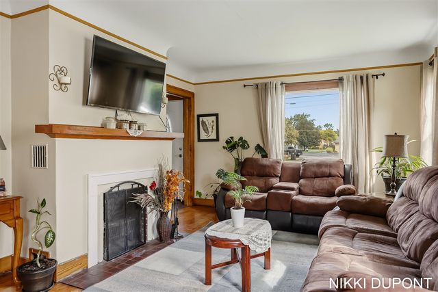 62 W 22nd Street, Holland, MI 49423