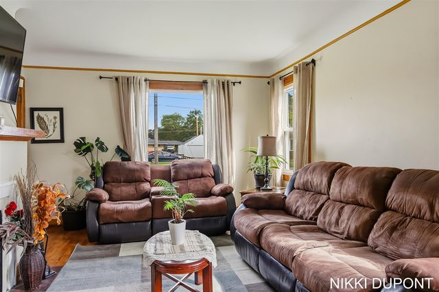 62 W 22nd Street, Holland, MI 49423