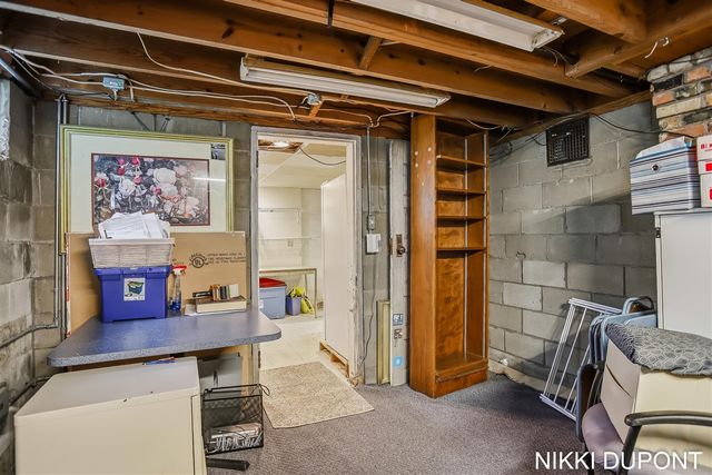 62 W 22nd Street, Holland, MI 49423