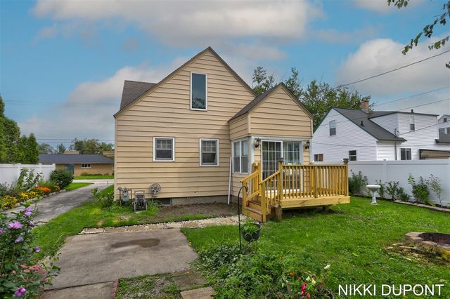 62 W 22nd Street, Holland, MI 49423