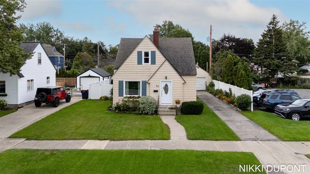 62 W 22nd Street, Holland, MI 49423