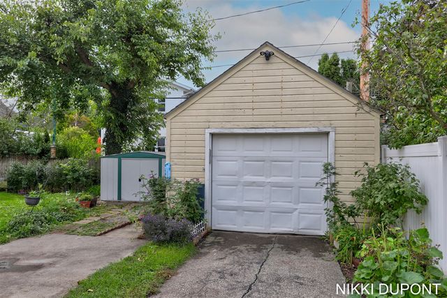 62 W 22nd Street, Holland, MI 49423