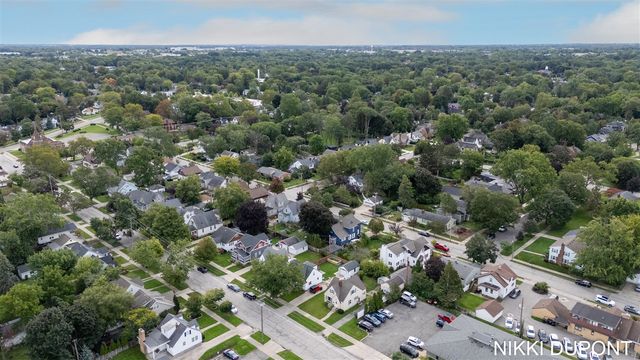 62 W 22nd Street, Holland, MI 49423
