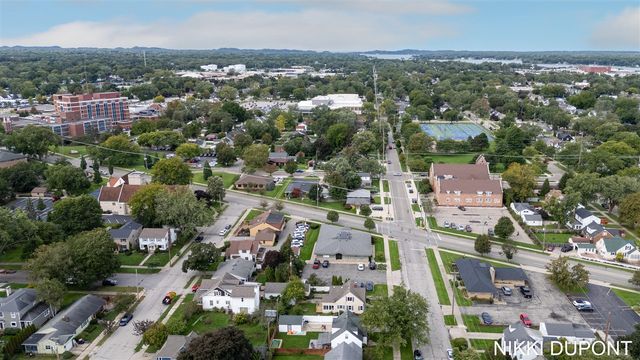 62 W 22nd Street, Holland, MI 49423