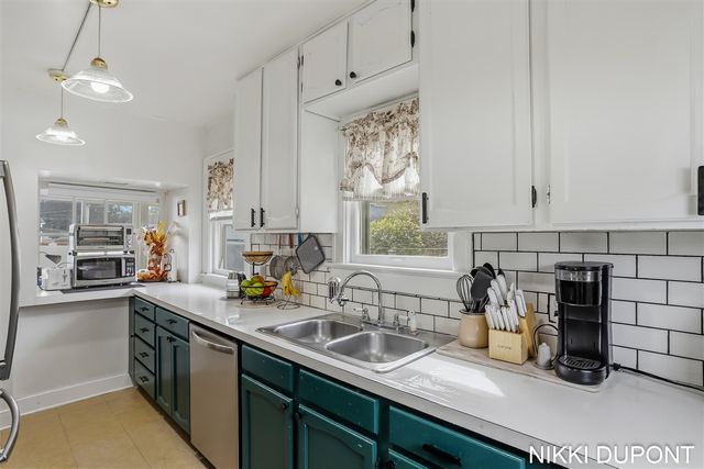 62 W 22nd Street, Holland, MI 49423