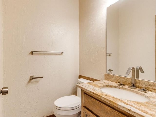 2628 NW 159 Street, Edmond, OK 73013