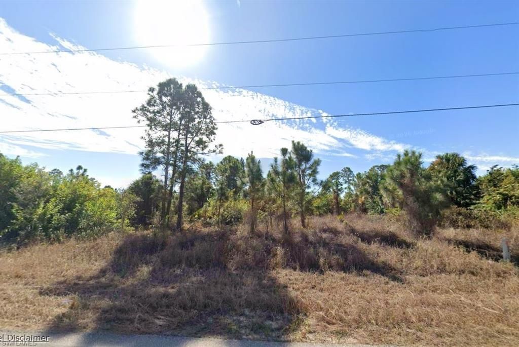 1048 Kanuga ST E, LEHIGH ACRES, FL 33974 — exterior