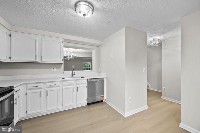 43957 CHOPTANK TER, Ashburn, VA 20147