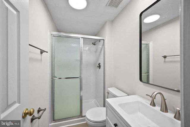 43957 CHOPTANK TER, Ashburn, VA 20147