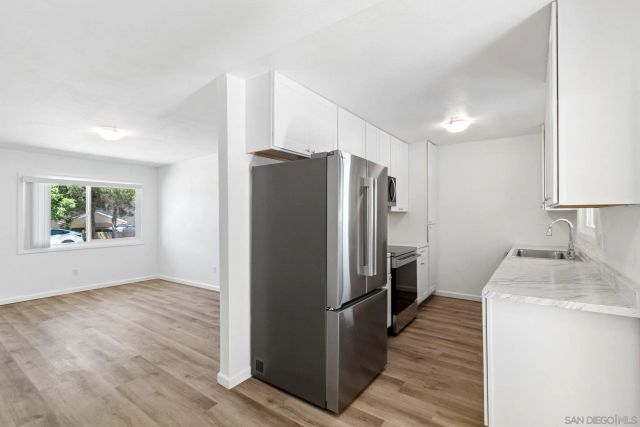 8719 Carribean Way, Santee, CA 92071