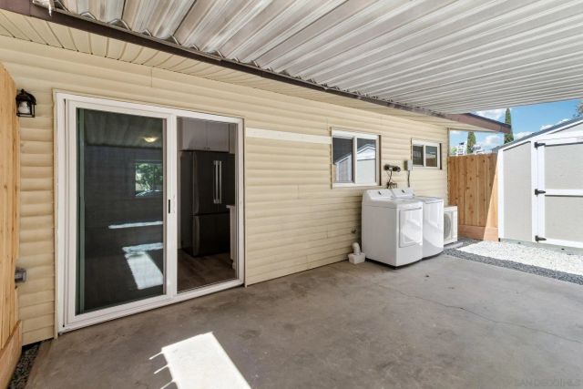 8719 Carribean Way, Santee, CA 92071