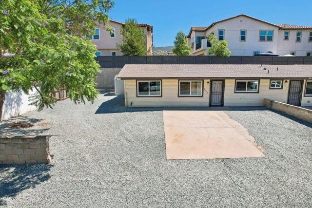 8719 Carribean Way, Santee, CA 92071