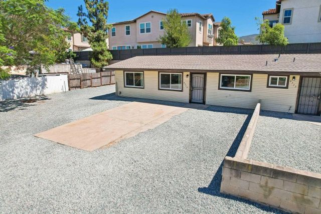 8719 Carribean Way, Santee, CA 92071