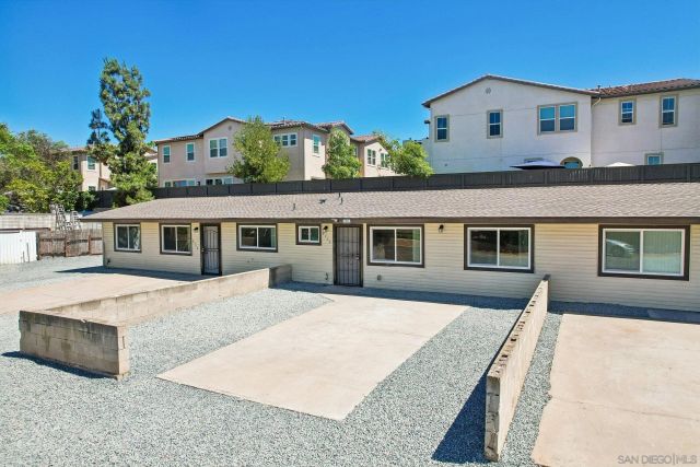 8719 Carribean Way, Santee, CA 92071